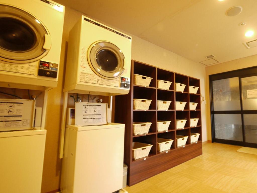 Hotel Route-Inn Niigata Nishi Inter Eksteriør billede